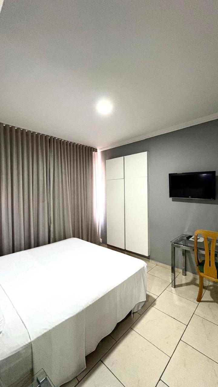 Hotel Del Rey Curitiba By Poty - Na Famosa Rua XV De Novembro Εξωτερικό φωτογραφία