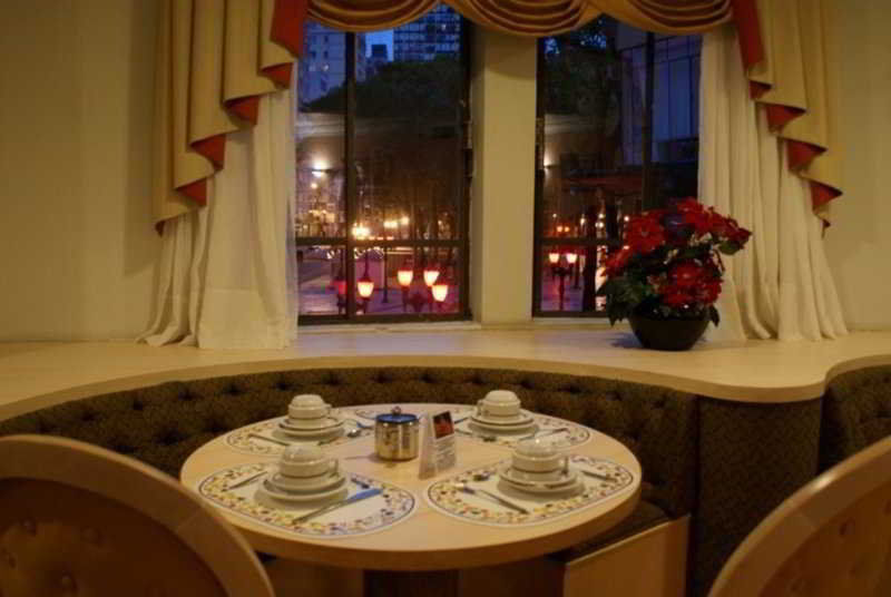 Hotel Del Rey Curitiba By Poty - Na Famosa Rua XV De Novembro Εξωτερικό φωτογραφία