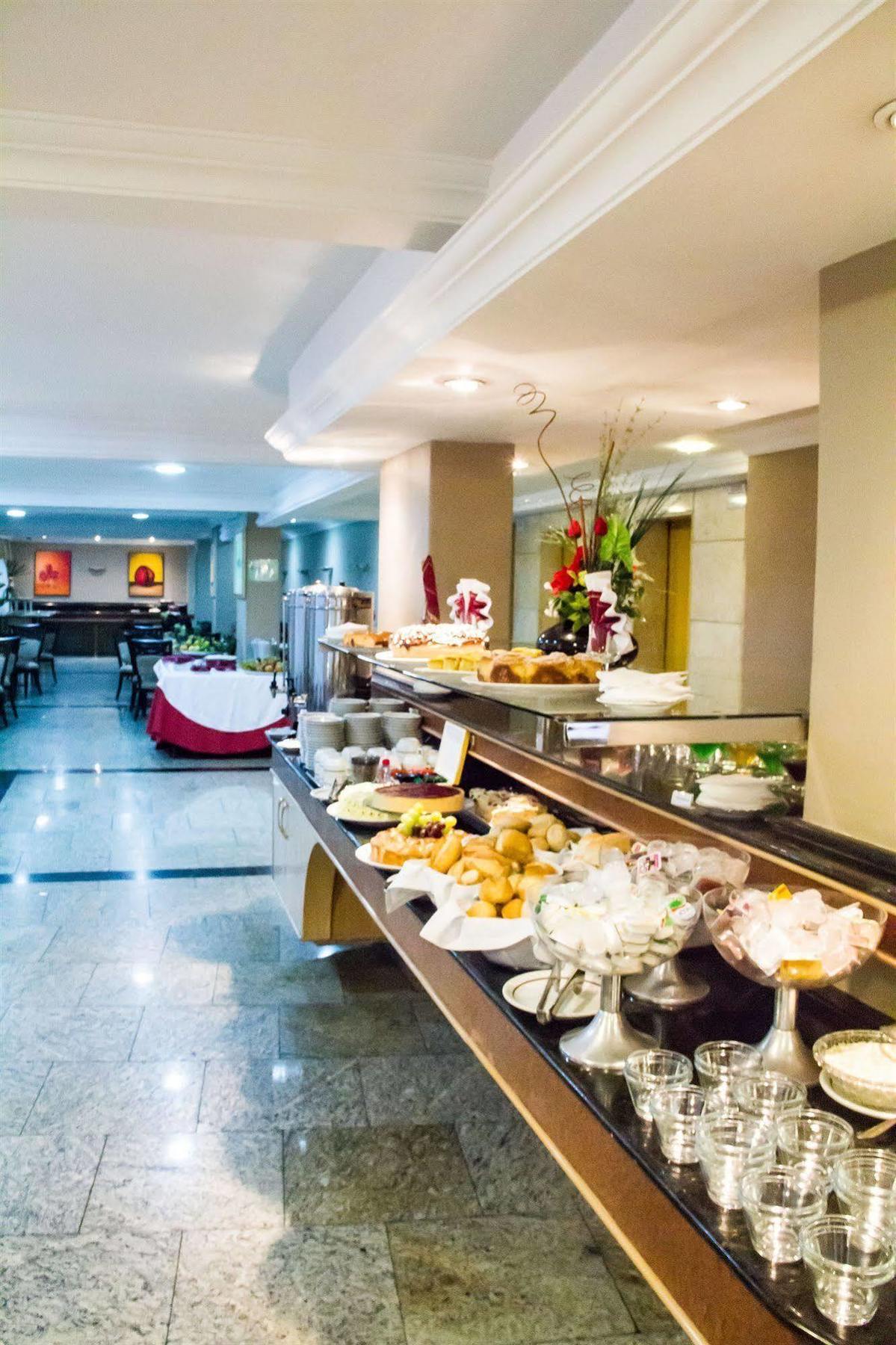 Hotel Del Rey Curitiba By Poty - Na Famosa Rua XV De Novembro Εξωτερικό φωτογραφία