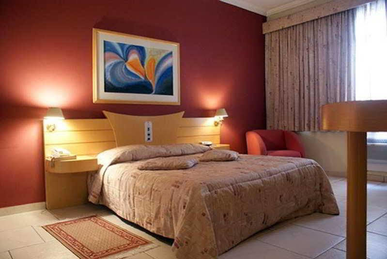 Hotel Del Rey Curitiba By Poty - Na Famosa Rua XV De Novembro Εξωτερικό φωτογραφία